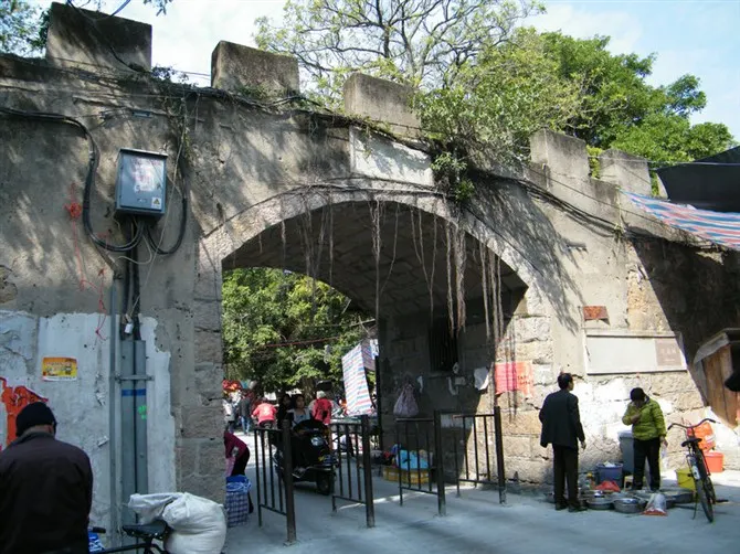 达濠城东门(达善门)